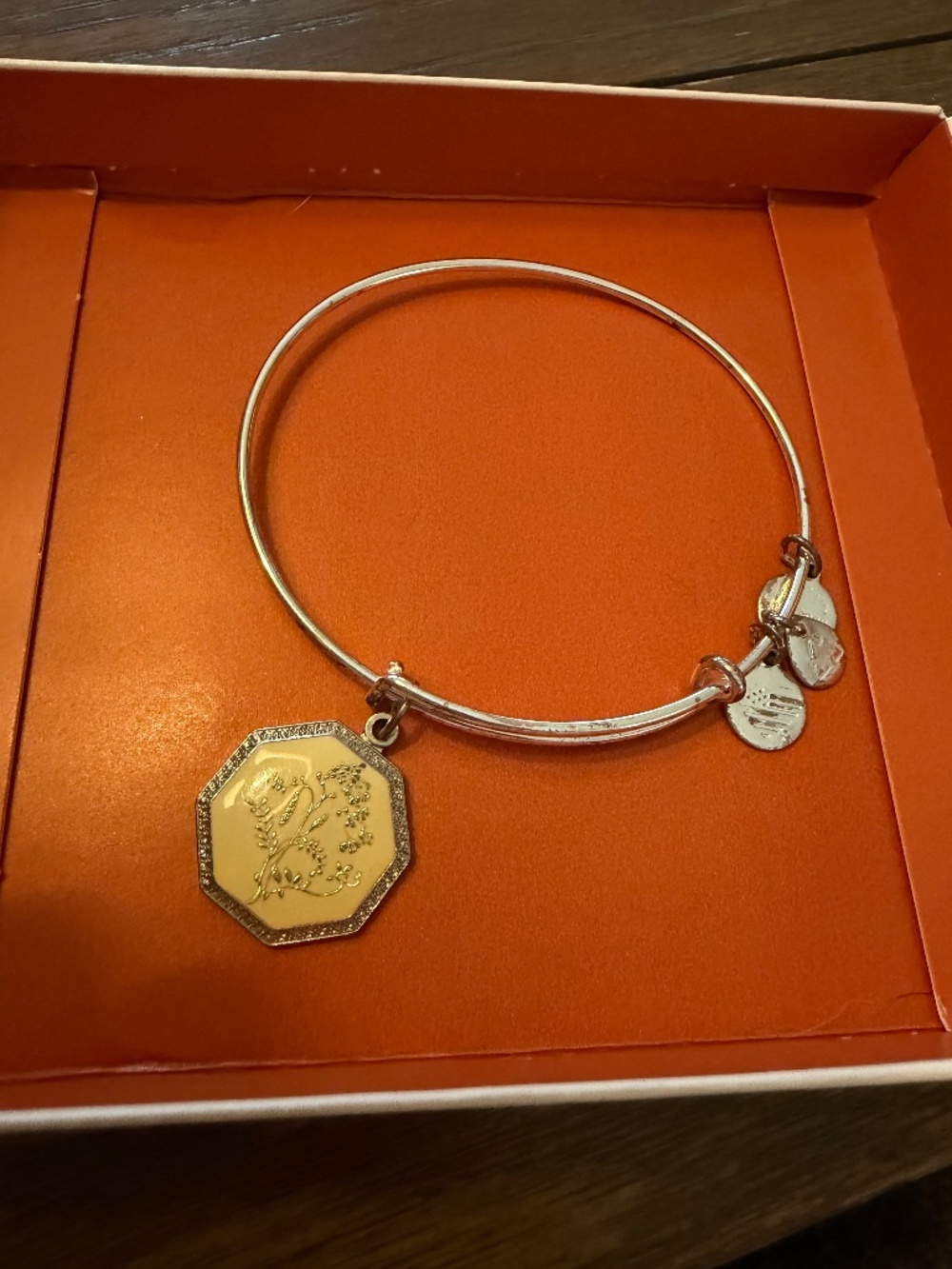 Alex and Ani Sweet Pea Bracelet